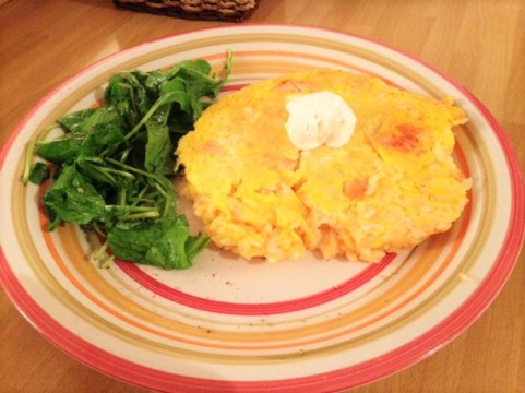 Tortilla de salmón y arroz.jpeg
